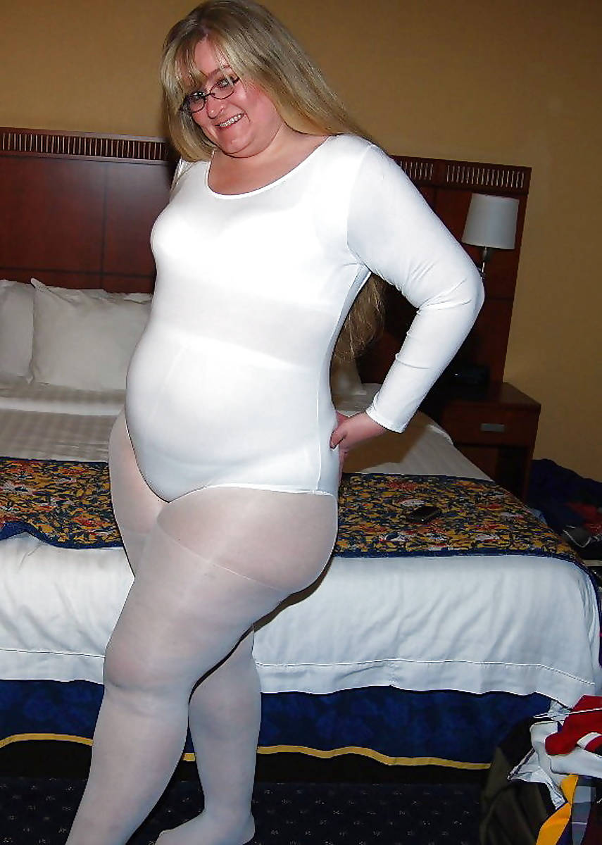 Plump Matures and Grannies in Pantyhose